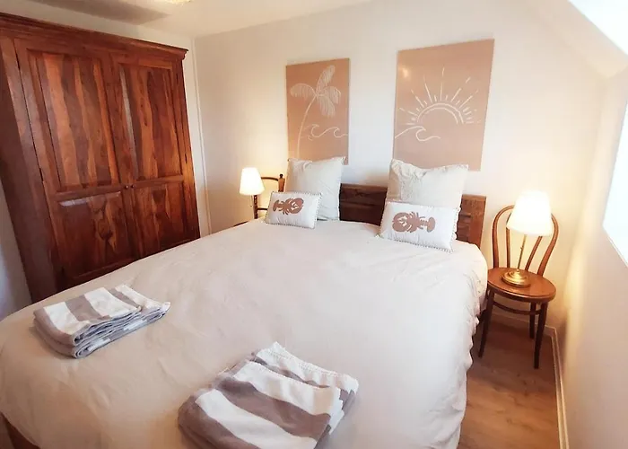 Dans Les Dunes Surtainville